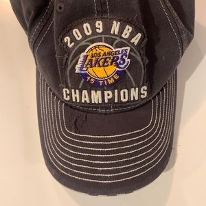 LA Lakers NBA Champions Hat